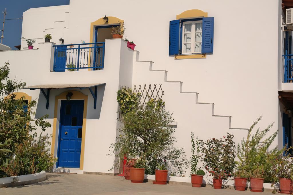 Mina'S Studios In Naxos Island Agios Prokopios  Exterior photo